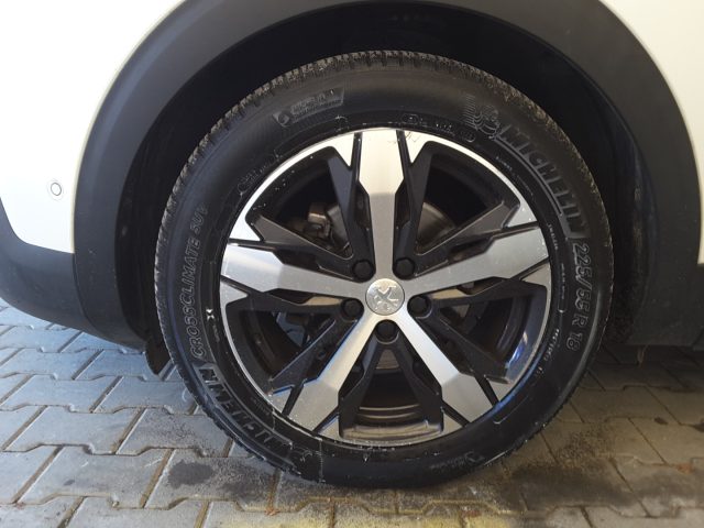 Peugeot 3008 1.5 BlueHDi 130cv Allure - foto 4 di 4