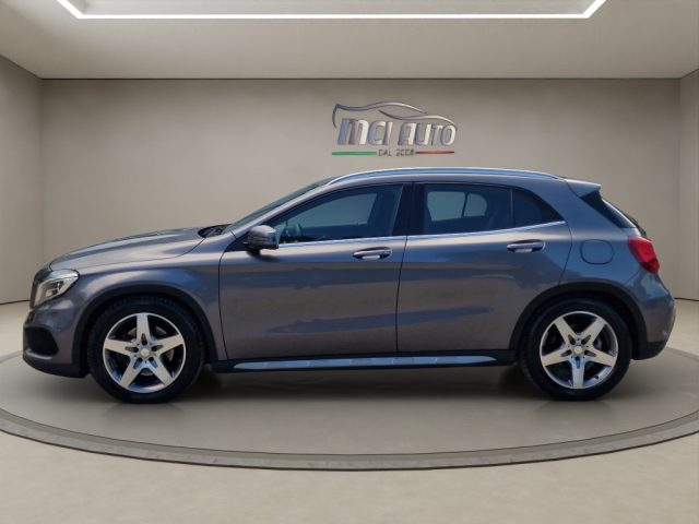 Mercedes-Benz GLA 220 d Automatic Sport - foto 2 di 4
