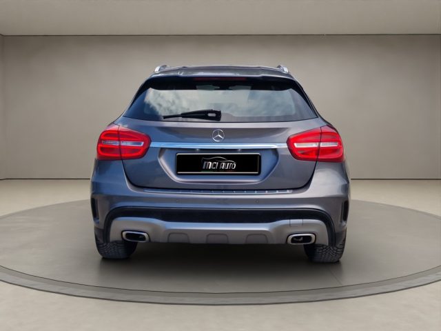 Mercedes-Benz GLA 220 d Automatic Sport - foto 4 di 4