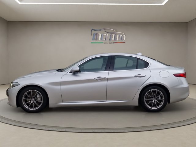 Alfa Romeo Giulia 2.2 Turbodiesel 180 CV AT8 Super - foto 2 di 4