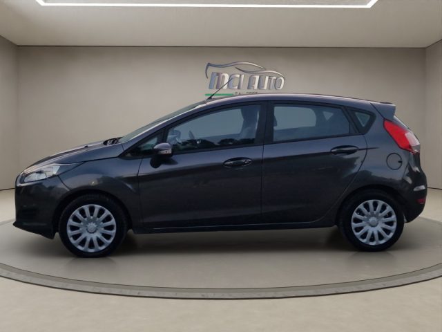 Ford Fiesta 1.5 TDCi 75CV 5 porte Titanium - foto 2 di 4