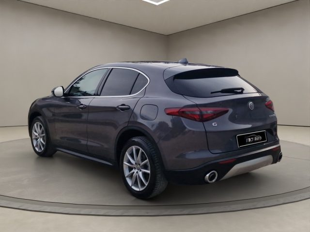 Alfa Romeo Stelvio 2.2 Turbodiesel 210 CV AT8 Q4 Super - foto 3 di 4