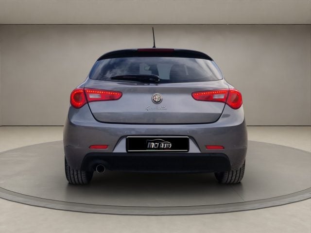 Alfa Romeo Giulietta 1.6 JTDm-2 120 CV Distinctive - foto 4 di 4