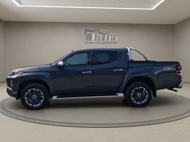 Mitsubishi L200 2.3 D Club Cab 4x4 Easy Select Invite Connect - foto 2 di 4