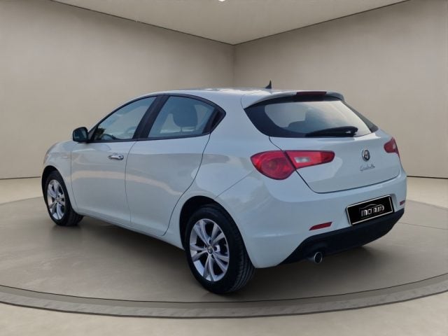 Alfa Romeo Giulietta 1.6 JTDm 120 CV Business - foto 3 di 4
