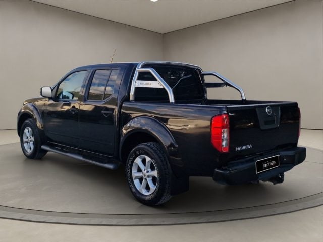Nissan Navara 2.5 dCi 190CV 4 porte Double Cab Sport - foto 3 di 4