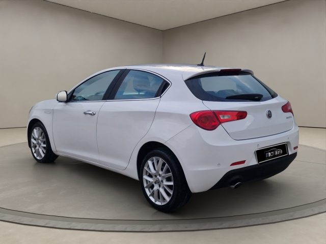 Alfa Romeo Giulietta 1.6 JTDm-2 120 CV Exclusive - foto 3 di 4
