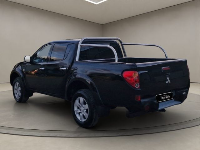 Mitsubishi L200 2.5 DI-D/136CV DC Invite DPF - foto 3 di 4