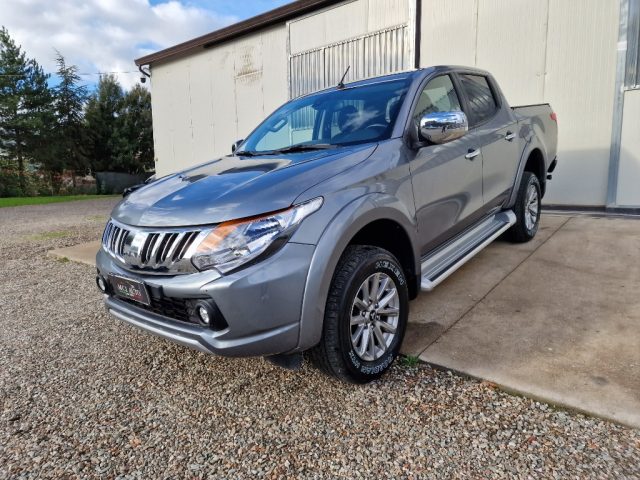 Mitsubishi L200 2.4 DI-D/181CV Double Cab Intense Hp Mivec SDA, del 2017, 32.000 km, in vendita a Tertenia (NU)