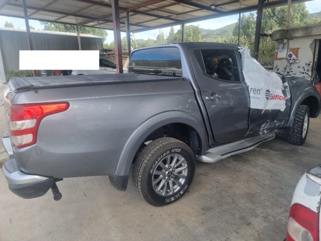 Mitsubishi L200 2.4 DI-D/181CV Double Cab Intense Hp Mivec SDA - foto 3 di 4