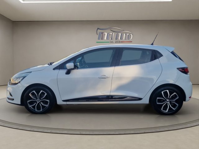 Renault Clio dCi 8V 110CV Start&Stop 5 porte Energy Intens - foto 2 di 4