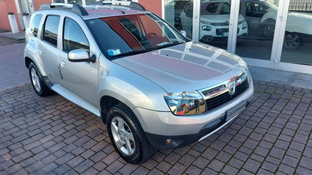 Dacia Duster 1.6 110CV 4x4 Lauréate Unico Prop. Imp. Metano - foto 4 di 4