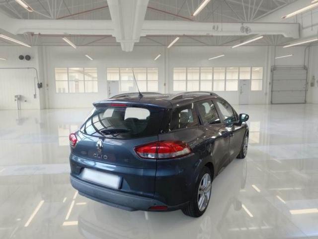 Renault Clio Sporter dCi 8V 75 CV Business Az.Italia 90.000 Km - foto 2 di 4