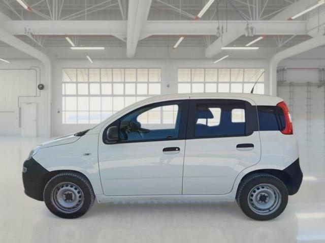 Fiat Panda 1.0 GSE S&S Hybrid Pop Van 2 posti Az. Italia - foto 3 di 4