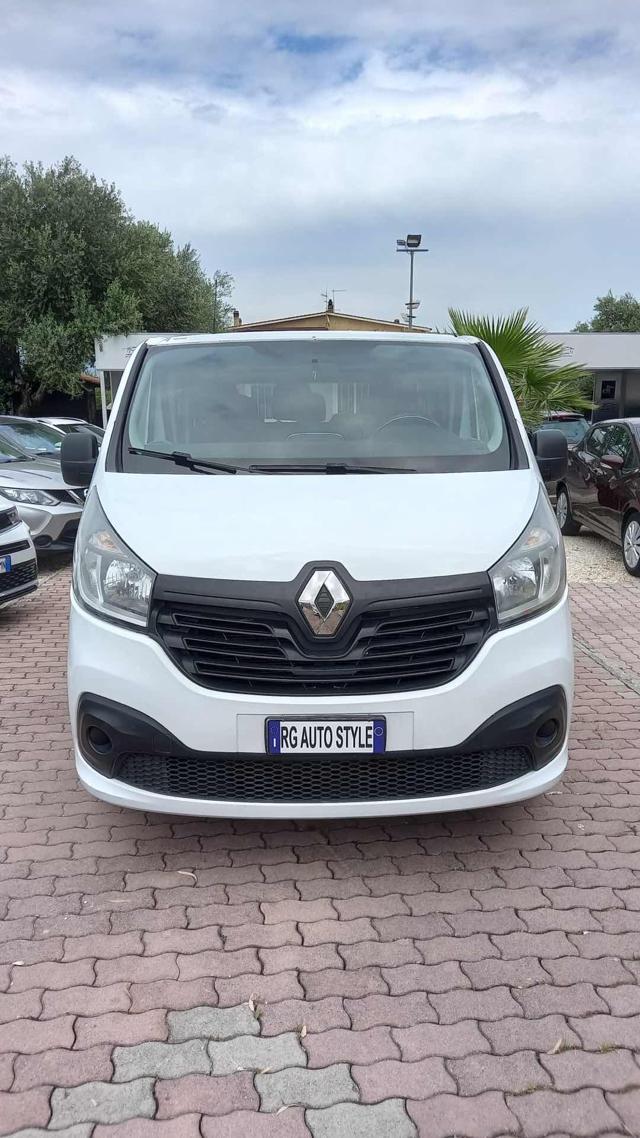 Renault Trafic 1.6 dCi 95CV S&S 9 posti - foto 2 di 4