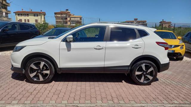 Nissan Qashqai 1.5 dCi 360 - foto 4 di 4