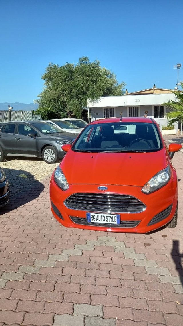Ford Fiesta Plus 1.4 5 porte Bz.- GPL (RINNOVO GPL FATTO) - foto 2 di 4