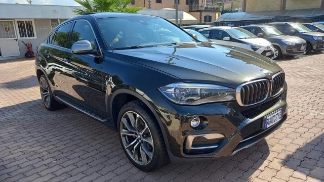 BMW X6 xDrive30d 258CV Extravagance, del 2014, 244.000 km, in vendita a Roma (RM)