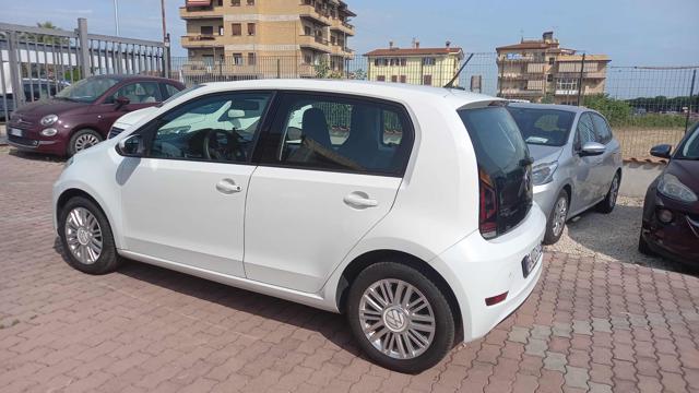 Volkswagen up! 1.0 5p. BlueMotion - foto 4 di 4