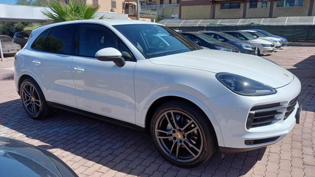 Porsche Cayenne 3.0 V6 usato a ROMA