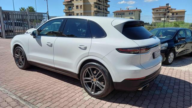 Porsche Cayenne 3.0 V6 - foto 4 di 4