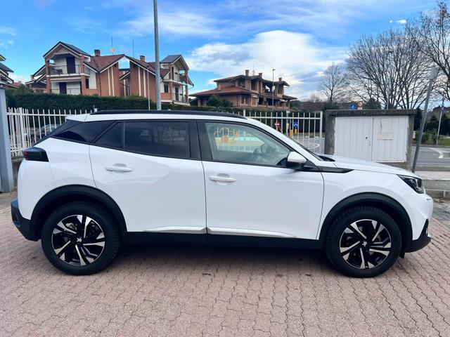 Peugeot 2008 BlueHDi 130 S&S EAT8 GT Pack - foto 2 di 4