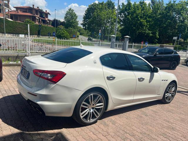 Maserati Ghibli V6 Gransport - foto 4 di 4