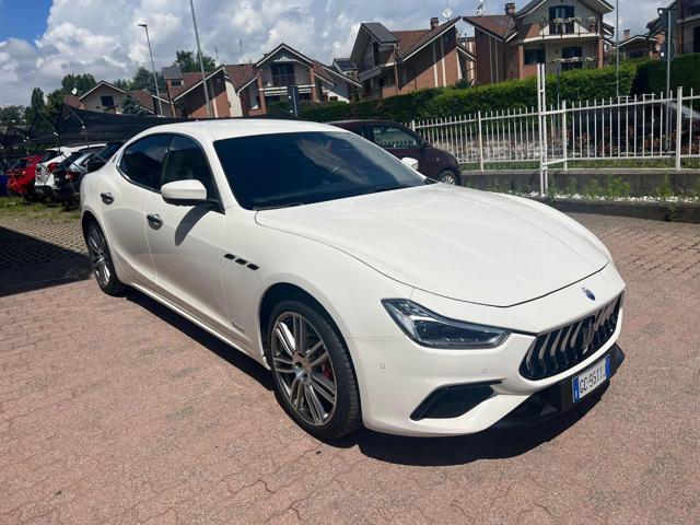 Maserati Ghibli V6 Gransport - foto 3 di 4