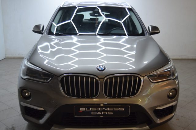 BMW X1 sDrive18d Sport - foto 2 di 4