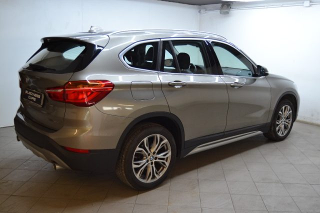 BMW X1 sDrive18d Sport - foto 4 di 4