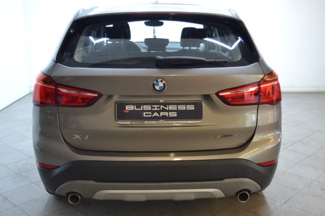 BMW X1 sDrive18d Sport - foto 3 di 4