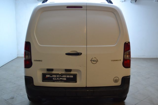 Opel Combo Cargo 1.5 Diesel 100C 650kg 3 posti - foto 2 di 4