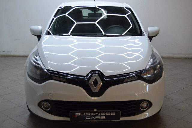 Renault Clio 1.2 75 CV 5 porte - foto 2 di 4
