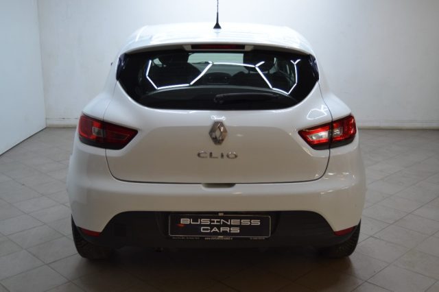 Renault Clio 1.2 75 CV 5 porte - foto 3 di 4