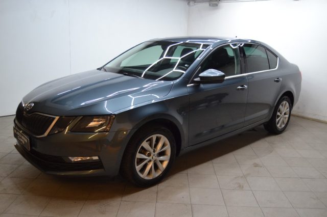 Skoda Octavia 1.6 TDI SCR 115 CV Executive usato a ROVIGO