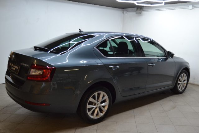 Skoda Octavia 1.6 TDI SCR 115 CV Executive - foto 4 di 4
