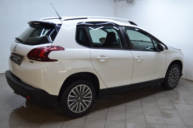 Peugeot 2008 BlueHDi 75 GANCIO TRAINO - foto 4 di 4