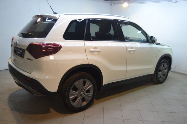 Suzuki Vitara 1.0 Boosterjet - foto 4 di 4