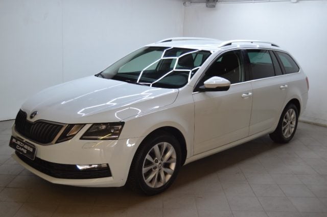 Skoda Octavia 1.5 DSG Wagon Ambition G-Tec usato a ROVIGO