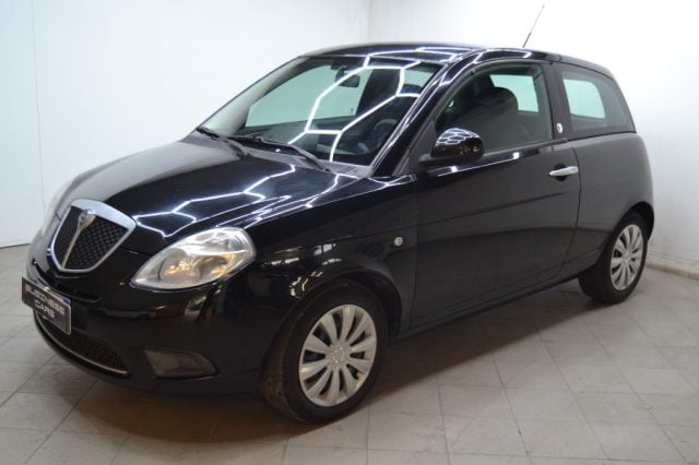 Lancia Ypsilon 1.4 Oro Ecochic GPL, del 2009, 176.000 km, in vendita a Rovigo (RO)