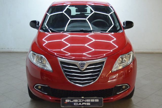 Lancia Ypsilon 0.9 TwinAir 85 CV 5 porte Metano Ecochic Elle - foto 2 di 4