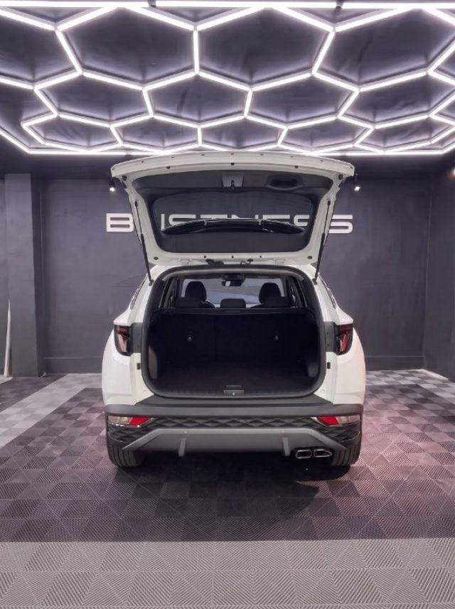 Hyundai TUCSON 1.6 CRDI XTech - foto 4 di 4