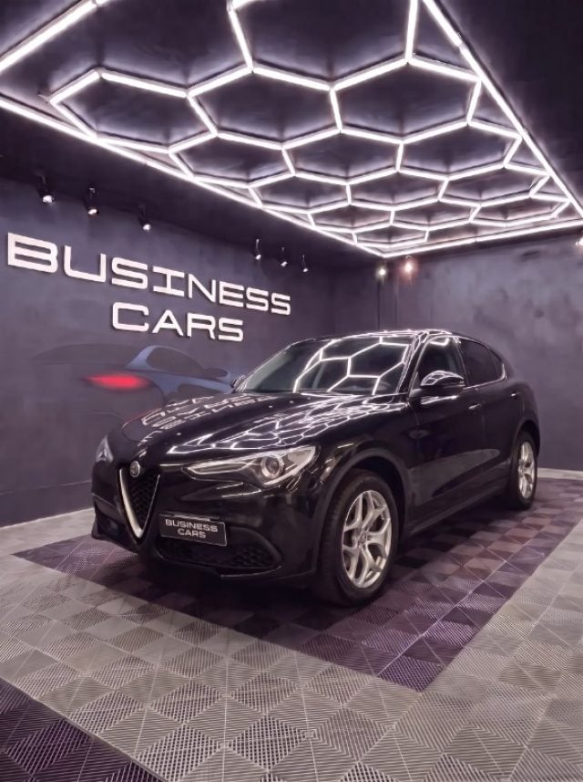 Alfa Romeo Stelvio 2.2 Turbodiesel 190 CV AT8 Q4 Business, del 2021, 78.000 km, in vendita a Rovigo (RO)