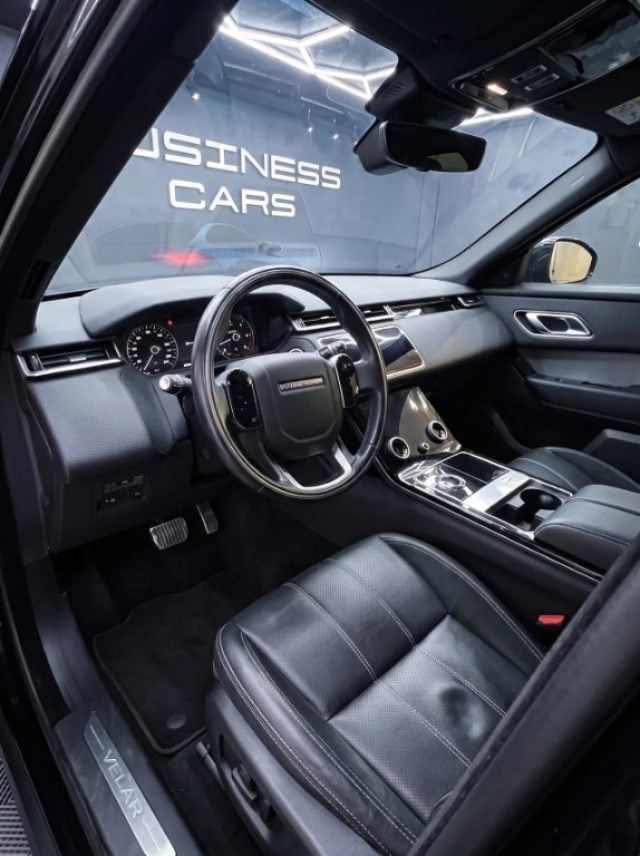 Land Rover Range Rover Velar 2.0D I4 180 CV R-Dynamic HSE - foto 3 di 4