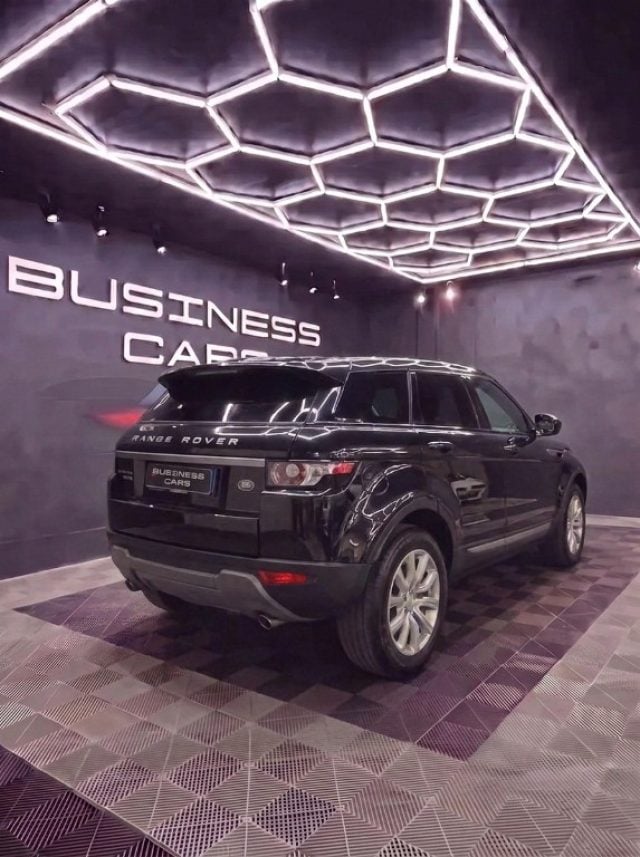 Land Rover Range Rover Evoque 2.0 eD4 5p. SE Dynamic - foto 2 di 4