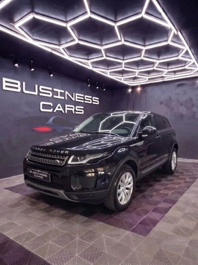Land Rover Range Rover Evoque 2.0 eD4 5p. SE Dynamic, del 2018, 179.000 km, in vendita a Rovigo (RO)