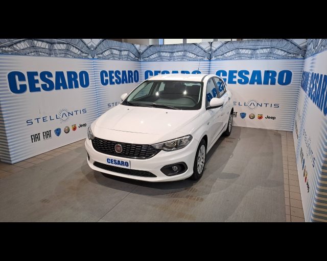 Fiat Tipo 5p 1.6 mjt Easy s&s 120cv - foto 2 di 4
