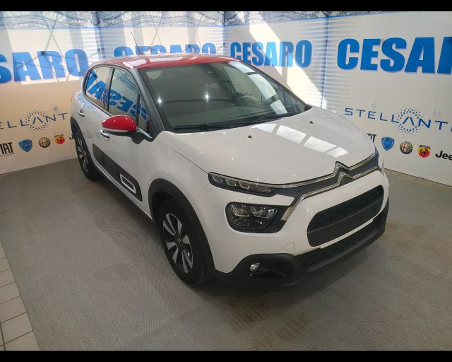 Citroen C3 1.2 puretech Shine s&s 83cv usato a PONT-SAINT-MARTIN