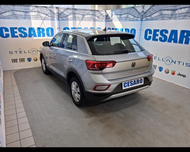 Volkswagen T-Roc 1.0 tsi Life 110cv - foto 4 di 4