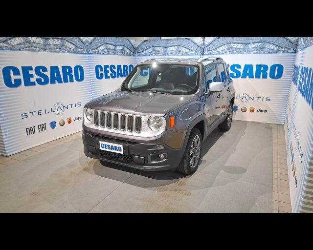 Jeep Renegade 2.0 mjt Limited 4wd 140cv auto - foto 2 di 4
